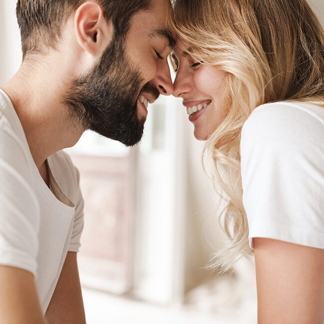 HPV 2 Couple qui s'embrasse